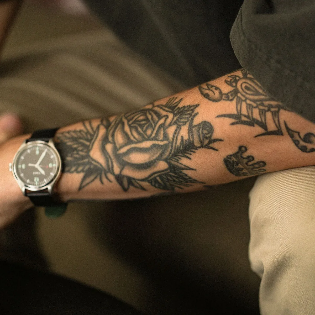 Traditional rose & scorpion · Rohan, healed after 6 weeks