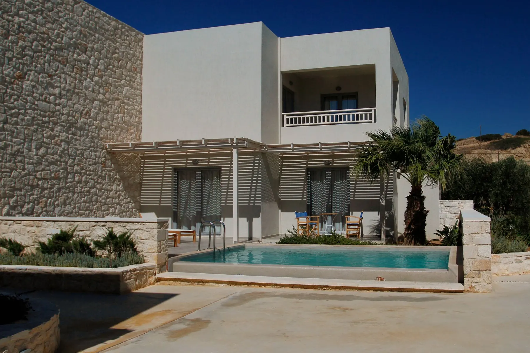 Pool Suite, view 2