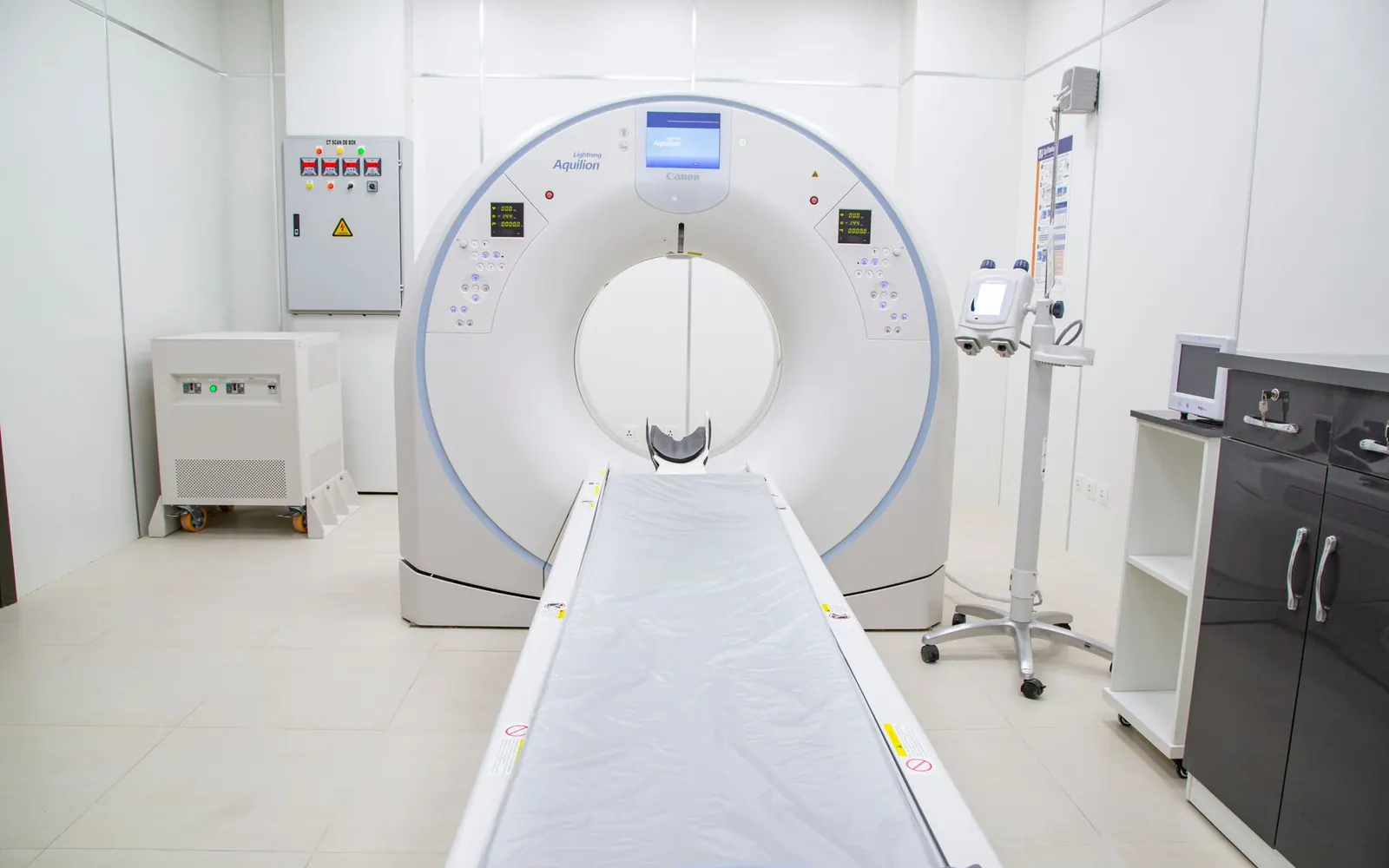 Imaging suite at Medivale