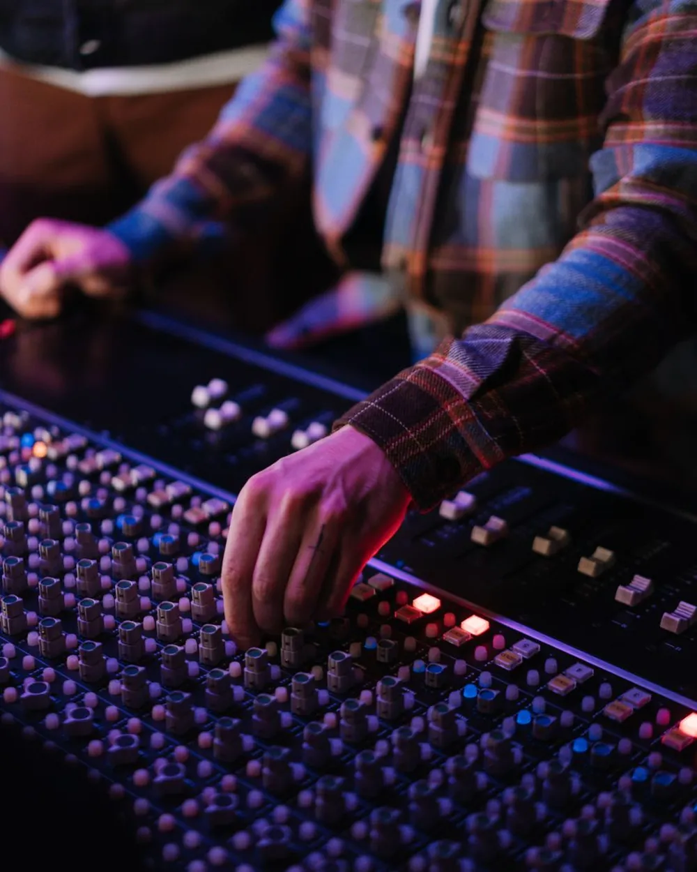 Orbit Audio — detail 2