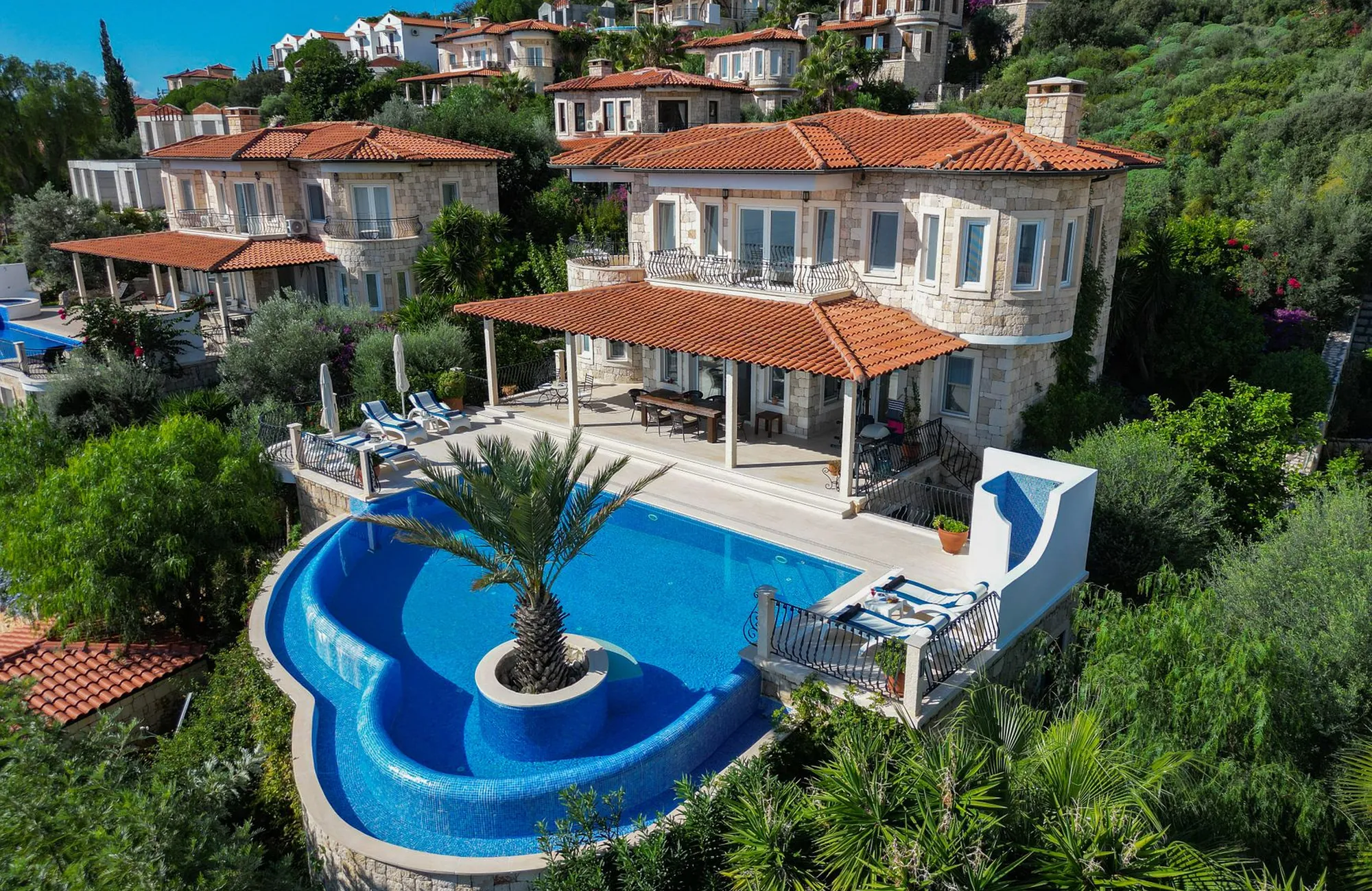 Villa 04, The Orchard Court